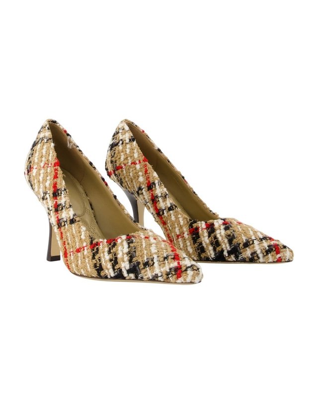 버버리 [해외직구] 26 F/W 버버리 LF DAME 90 펌프스 BURBERRY 신세틱 멀티컬러 8131327-B9368 B0732297479 착용컷