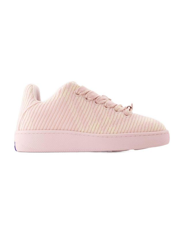 버버리 [해외직구] 24 S/S 버버리 LF 박스 니트 스니커즈 BURBERRY 신세틱 핑크 8081730 B0731452775 착용컷