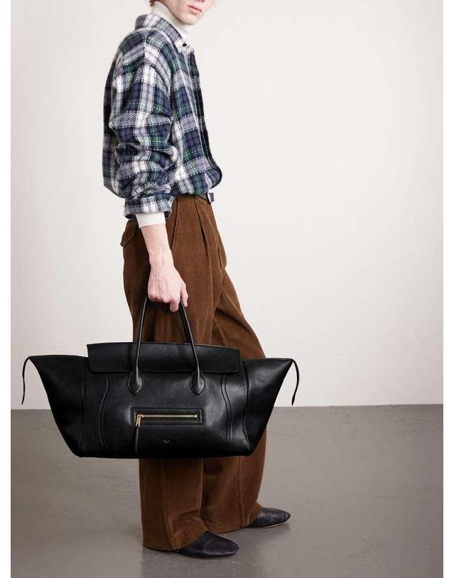 셀린느 [해외직구] 26 S/S 셀린느 러기지 레더 토트백 백 L108L3GW2. B0081933358 착용컷