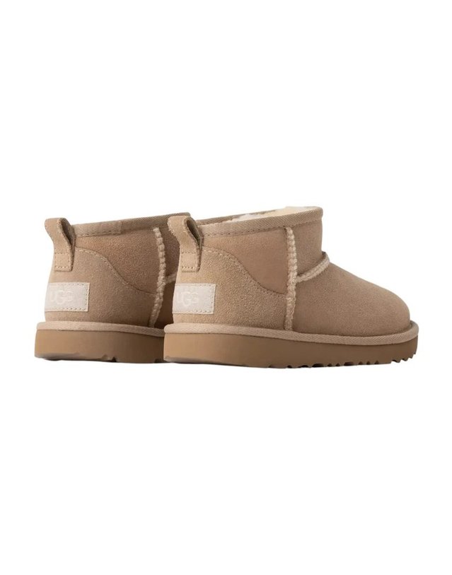 어그 [해외직구] 어그 체스너트 레더 SNKLEBOOTS (KIDS 상품) 1130750TCHE B0302314050 착용컷