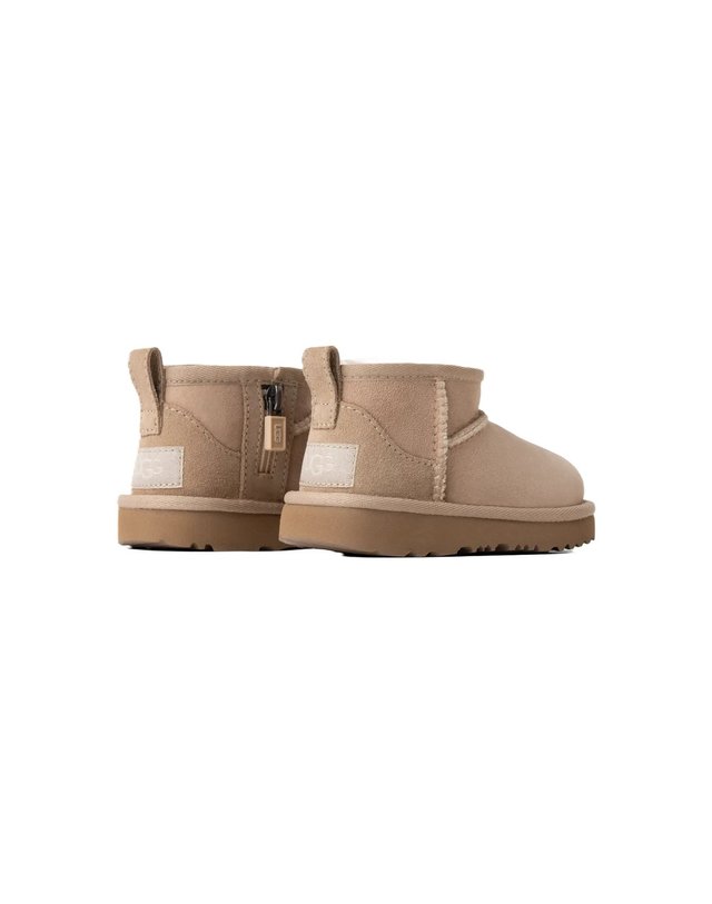 어그 [해외직구] 어그 베이지 레더 SNKLEBOOTS (KIDS 상품) 1130750TSAN B0302314623 착용컷