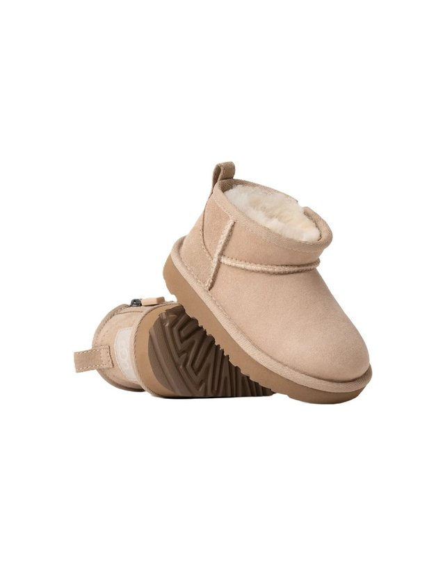 어그 [해외직구] 어그 베이지 레더 SNKLEBOOTS (KIDS 상품) 1130750TSAN B0302314623 착용컷