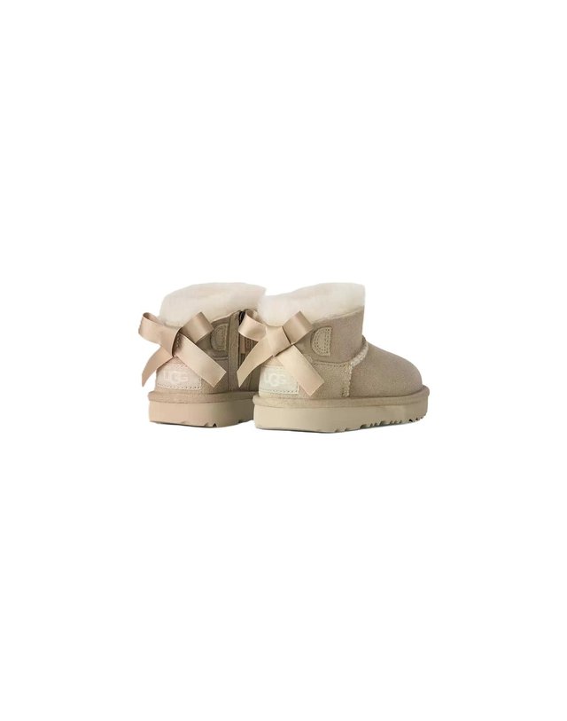 어그 [해외직구] 어그 STIVALI ULTRA 미니 BAILEY 보우 (KIDS 상품) 1185920TSAN B0302330801 착용컷