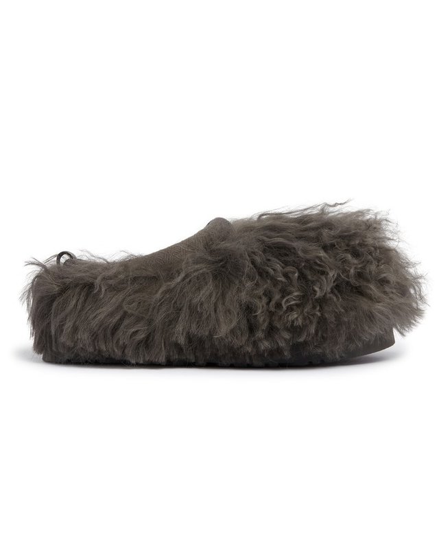 어그 [해외직구] 26 F/W 어그 슬리퍼 TAZZ FLUFF MOMMA GRIGIE 1179371/GREY B0742332234 착용컷