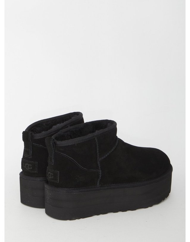 어그 [해외직구] 26 F/W 어그 WOMENS 클래식 ULTRA 미니 플랫폼 부츠 1135092BLK B0022504268 착용컷