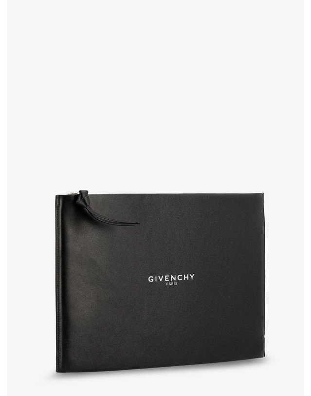 지방시 [해외직구] 26 S/S 지방시 레더 클러치 백 WITH LETTERING 로고 온 더 프론트 BK60FXK21L001 B0651946011 착용컷