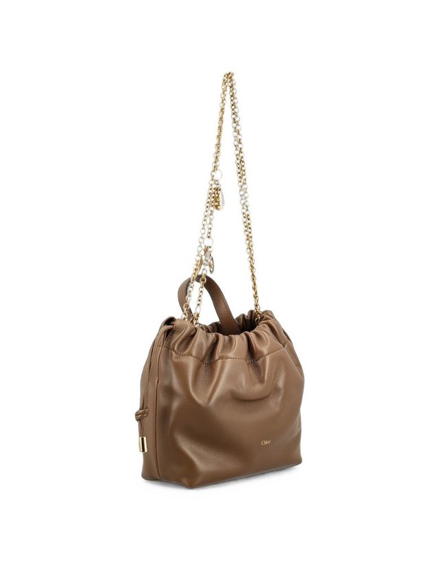 끌로에 [해외직구] 끌로에 CHLOE ICONS 레더 미니 버킷 백 CH26SP126R1220U B0712280869 착용컷