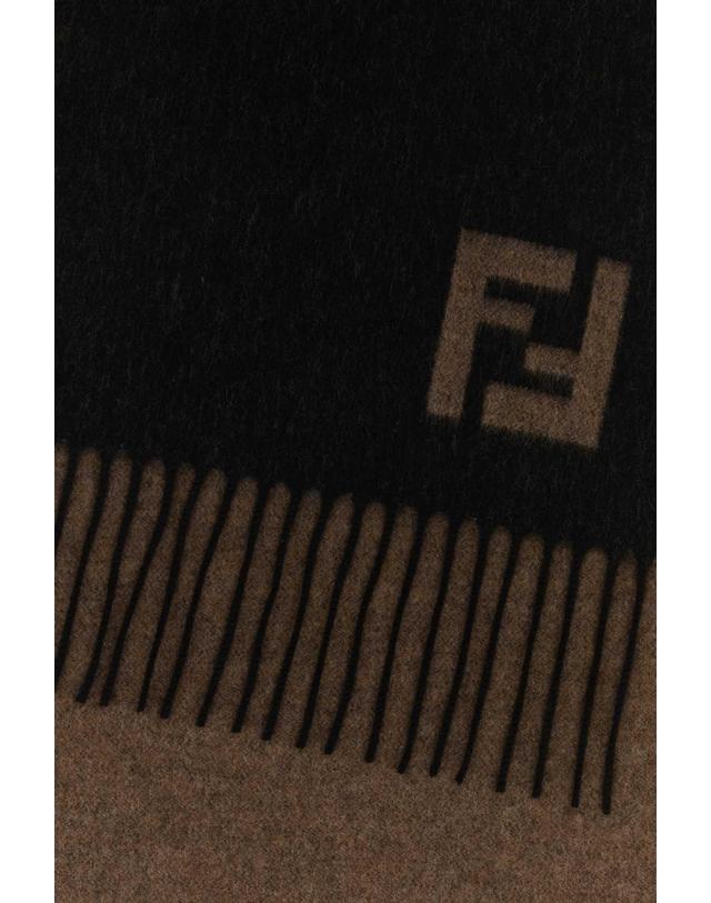 펜디 [해외직구] 펜디 SCIARPA 인 캐시미어 콘 로고 FF 더블 페이스 FXS734AYBF F1TTF B0441859720 착용컷
