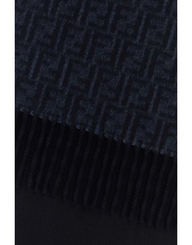 펜디 [해외직구] 펜디 SCIARPA 32X180 FF 시그니처 FXS417B1VZ F1Y81 B0442400499 착용컷