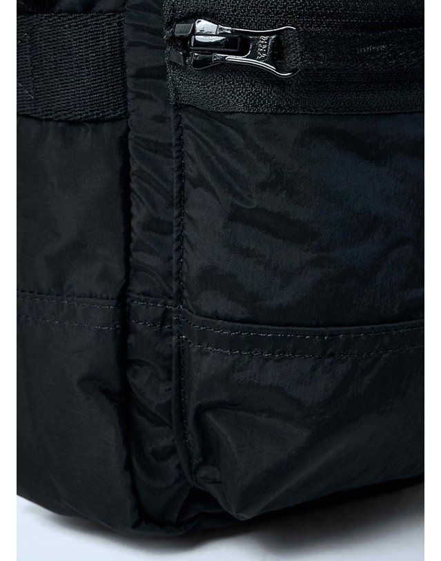 스톤아일랜드 [해외직구] 26 S/S 스톤 아일랜드 로고 패치 크로스바디 백 L2S159200015 S0251 V0029 B0111882012 착용컷