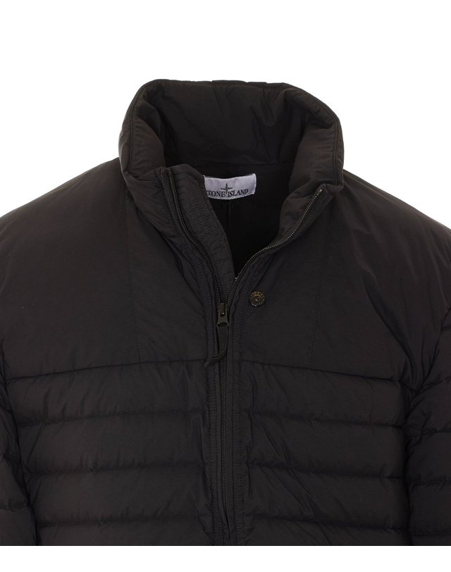 스톤아일랜드 [해외직구] 26 F/W 스톤 아일랜드 SEAMLESS TUNNEL 나일론 로고 다운 자켓 4100067/S0183V0029 B0012118233 착용컷