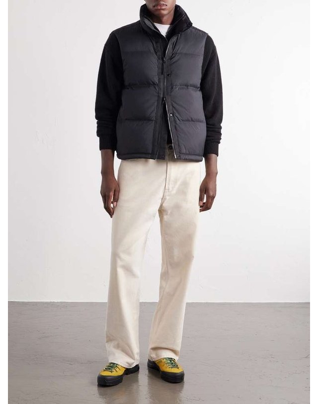 스톤아일랜드 [해외직구] 스톤 아일랜드 MATT 퀼팅 립스탑 코듀라 어드밴스 FABRICS 다운 조끼 L2S15G100004S0483 B0082281700 착용컷