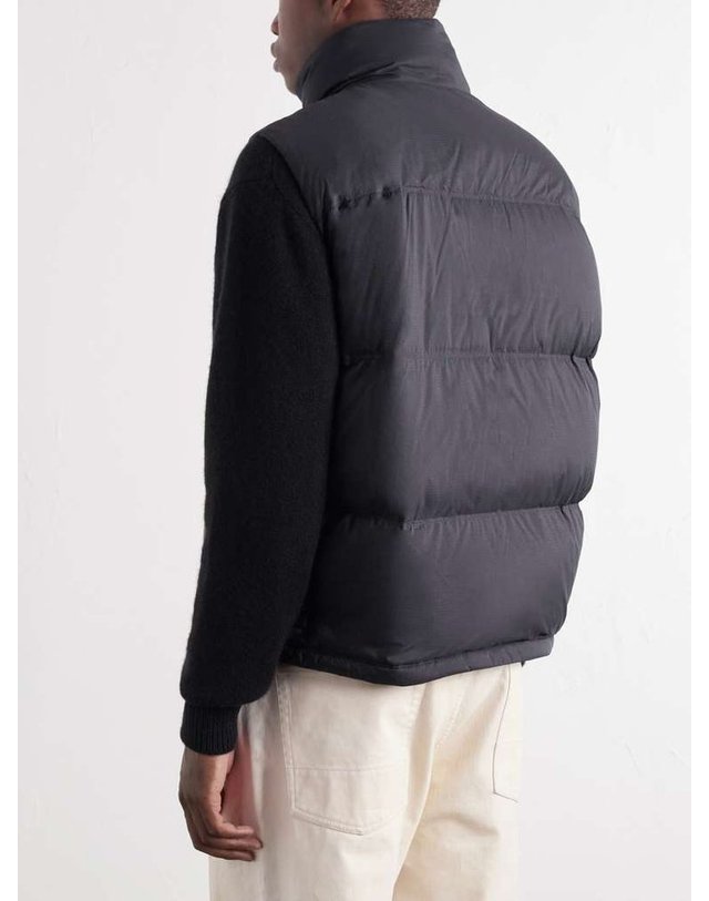 스톤아일랜드 [해외직구] 스톤 아일랜드 MATT 퀼팅 립스탑 코듀라 어드밴스 FABRICS 다운 조끼 L2S15G100004S0483 B0082281700 착용컷