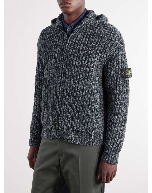 스톤아일랜드 [해외직구] 스톤 아일랜드 니트 MOULINE COTTONCHENILLE 집업 후드 L2S155100065S0N16 B0082281697 착용컷