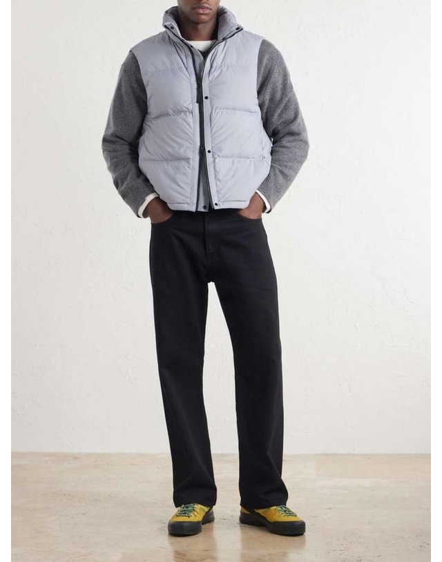 스톤아일랜드 [해외직구] 스톤 아일랜드 LOGOAPPLIQUED 패딩 퀼팅 코듀라 립스탑 어드밴스 FABRICS 다운 베스트 L2S15G100004S0483 B0082296646 착용컷