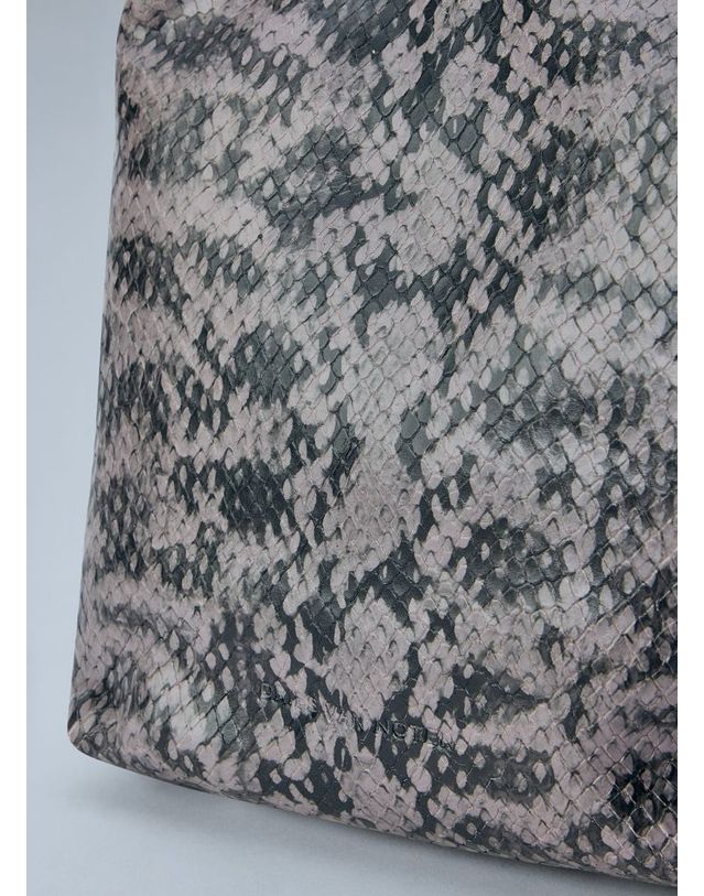드리스 반 노튼 [해외직구] 26 F/W 드리스 반 노튼 SNAKEEMBOSSED 레더 탑 핸들 백 262-131506-0305 811 B0112310630 착용컷