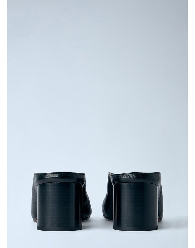 메종 마르지엘라 [해외직구] 26 F/W 메종 마르지엘라 타비 펌프스 뮬 H60 S58WP0302 P3753 T8013 B0112255306 착용컷