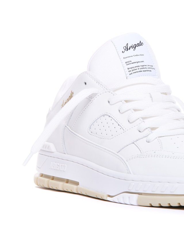 악셀아리가토 [해외직구] 26 F/W 악셀 아리가토 AREA 로 스니커즈 F1571001/WHITE/BEIGE B0012312378 착용컷