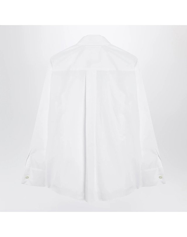사카이 [해외직구] 26 F/W 사카이 화이트 레이어드 셔츠 인 코튼 블렌드 26-08741CO-151 B0052335267 착용컷
