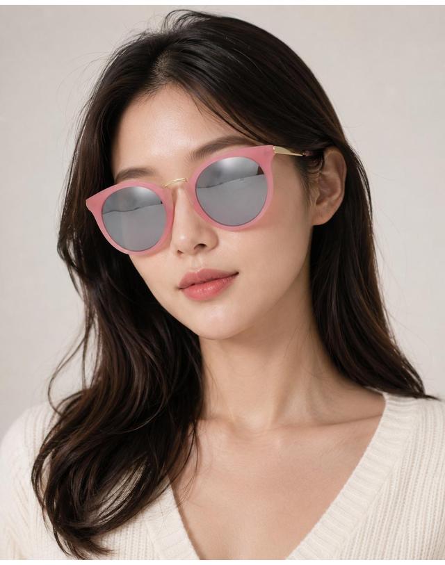 린타 린타 여성 라운드 뿔테 선글라스 L4005HW-3SLV 미러렌즈 착용컷