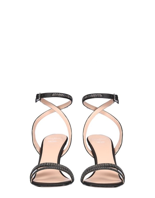 리우조 [해외직구] 22 S/S 리우조 카멜리아 샌들 SA2713TX00122222_BLACK B0040182139 착용컷