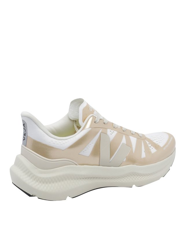 베자 [해외직구] 26 F/W 베자 콘도 3 ANDVANCED 스니커즈 CE2821891/WHITE/PLATINE B0012278683 착용컷