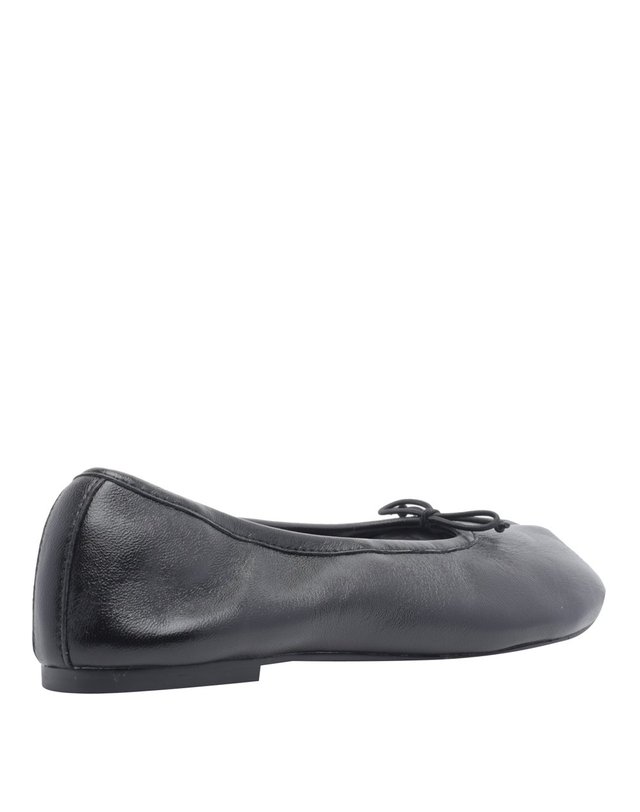 스티브매든 [해외직구] 26 F/W 스티브 매든 CARIN 발레슈즈 CARIN/BLACK B0012334740 착용컷