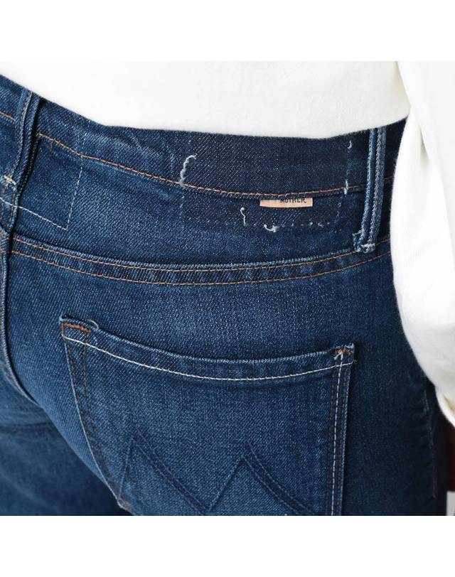마더 [해외직구] 26 F/W 마더 더 LIL 킥 잇 진 인 다크 블루 워싱 데님 P0005-259CO-ADE B0052249849 착용컷