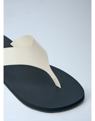 [해외직구] 26 S/S 더 로우 듄 클래식 GINZA 샌들 F1839-L825 IVBL B0111978777