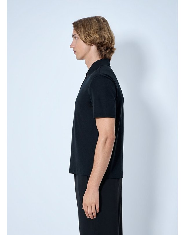 더 로우 [해외직구] 26 F/W 더 로우 MISTRAL 폴로 셔츠 1404-K753 BLK B0112170477 착용컷