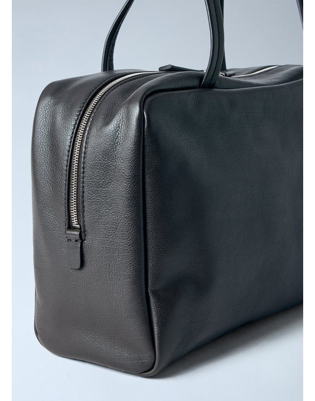 더 로우 [해외직구] 26 F/W 더 로우 ASTRA 볼링 백 W1725-L693-WLSHS B0112366197 착용컷