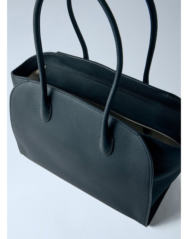 더 로우 [해외직구] 26 F/W 더 로우 MARLO 14 토트백 백 W1800-L133-BAS B0112366206 착용컷