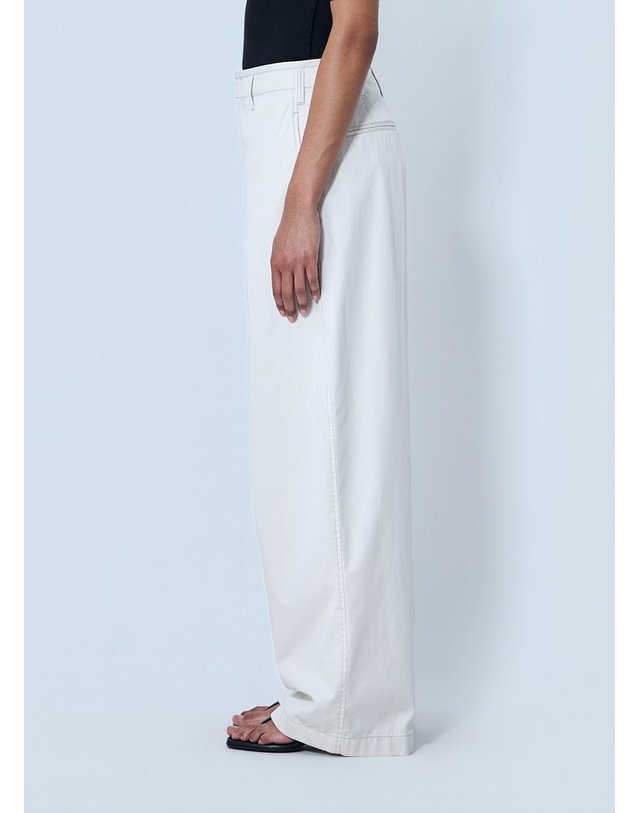 르메르 [해외직구] 26 S/S 르메르 와이드레그 테일러 트라우저 PA1273 LF1531 WH021 B0112019394 착용컷