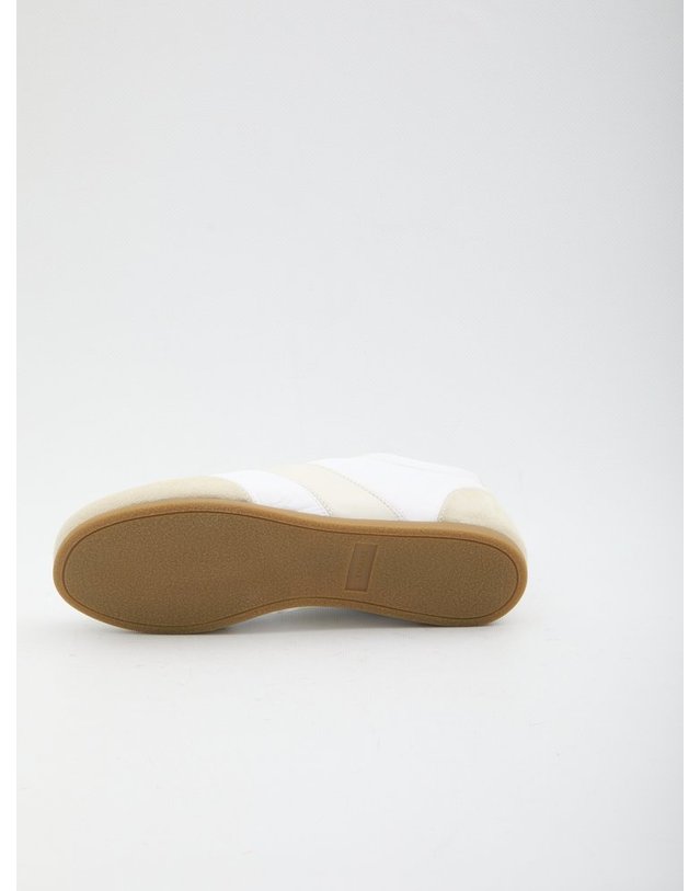 르메르 [해외직구] 26 S/S 르메르 소프트 러너 스니커즈 F00228LL0216WH000 B0021960927 착용컷