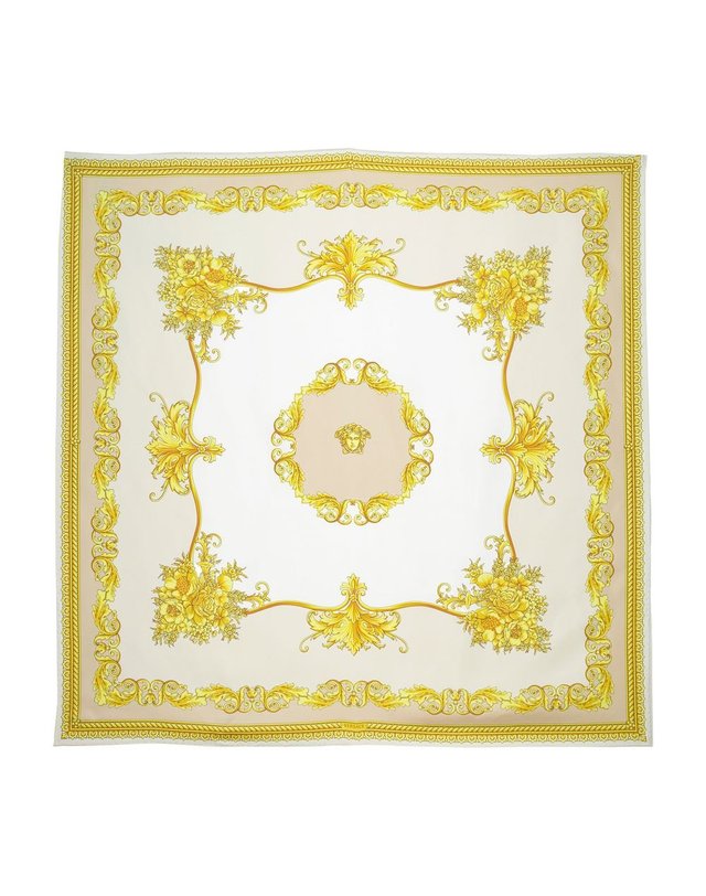 베르사체 [해외직구] 26 F/W 베르사체 90X90 뉴 바로코 스카프 VERSACE 실크 아이보리 1001600-1A19393-5KA40 B0732311669 착용컷