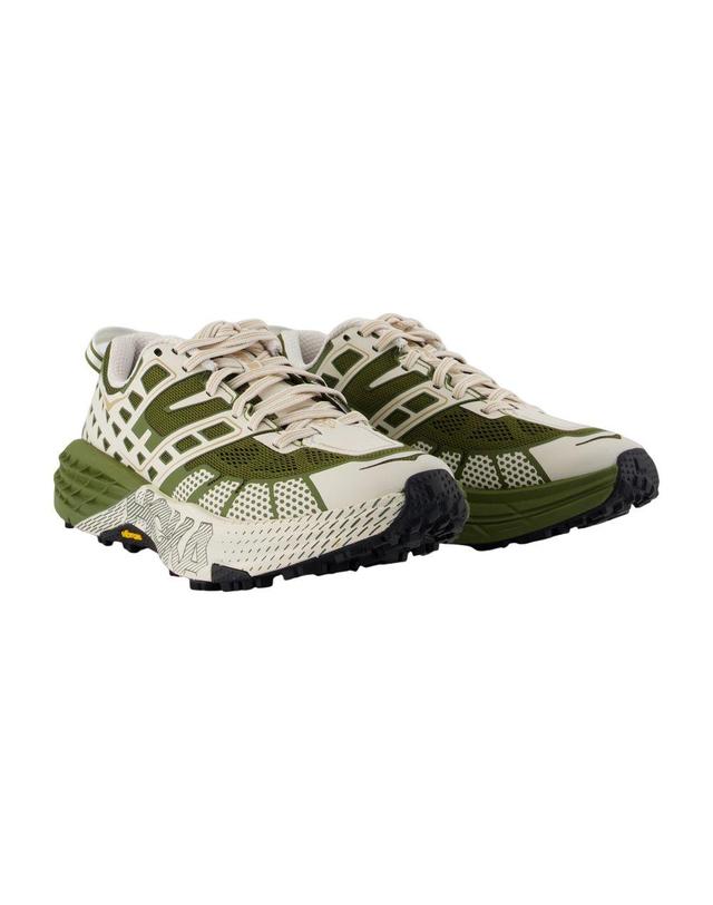 호카오네오네 [해외직구] 25 F/W 호카오네오네 U SPEEDGOAT 2 스니커즈 HOKA 메쉬 그린 1162710-MRSC B0731851791 착용컷