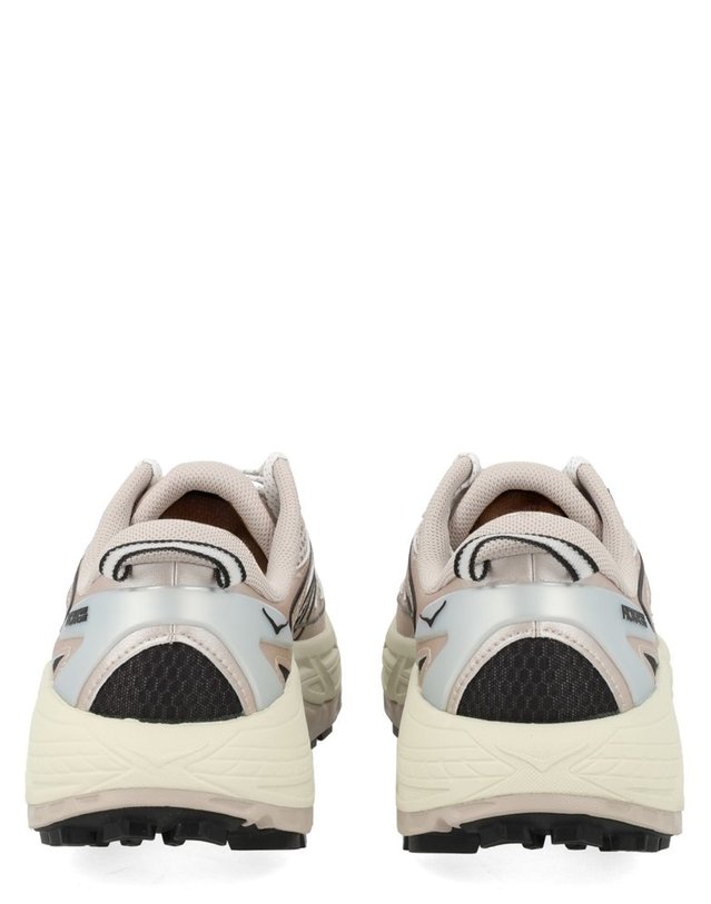 호카오네오네 [해외직구] 26 S/S 호카오네오네 스니커즈 마파테 1171891_PLCK B0041993782 착용컷