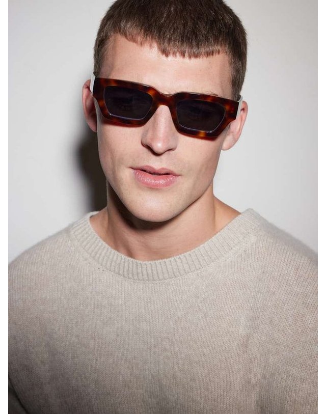 올리버피플스 [해외직구] 올리버 피플스 JIL SANDER 에디션 6 스퀘어프레임 토르토이스쉘 아세테이트 선글라스 0OV5612SU B0082122267 착용컷