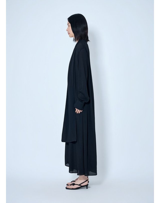 토템 [해외직구] 26 F/W 토템 ROUNDED 목걸이 드레스 263-WRD0353-FB0670-001 B0112189695 착용컷