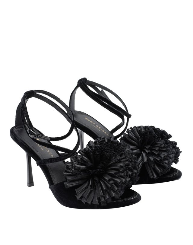 커트가이거 [해외직구] 26 F/W 커트 가이거 POM 펌프스 샌들 6140300789/BLACK B0012506314 착용컷