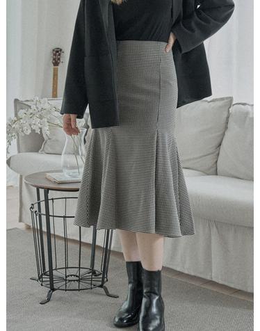 Swallow Pattern Mermaid Skirt - IVORY