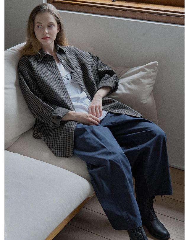 아방 Overfit Cotton Check Shirt - BROWN 착용컷
