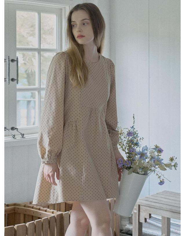 아방 Dot Corduroy Mini Dress - BEIGE 착용컷