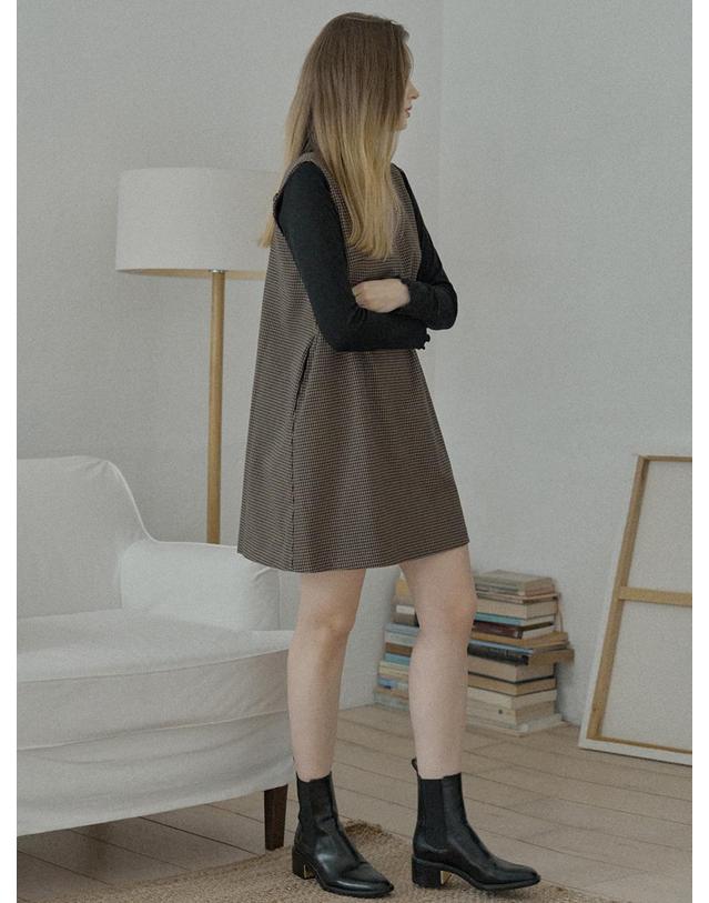 아방 Swallow Pattern Sleeveless Dress - BROWN 착용컷