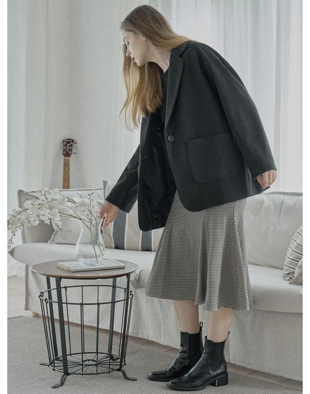 아방 Swallow Pattern Mermaid Skirt - IVORY 착용컷