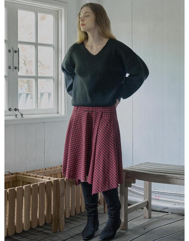 아방 Unbalanced Check Skirt - RED 착용컷