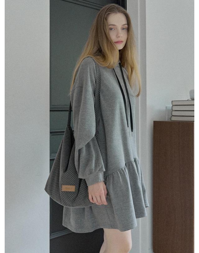 아방 Dot Pattern Eco Bag - DARK GREY 착용컷