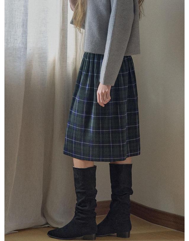 아방 Tartan Check Pleated Midi Skirt - GREEN 착용컷