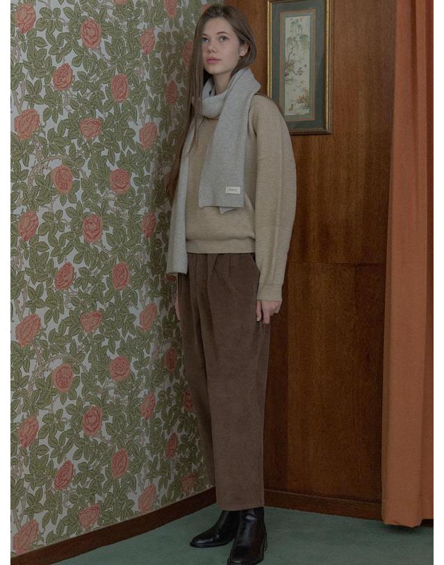 아방 Corduroy Crop Banding Pants - BROWN 착용컷