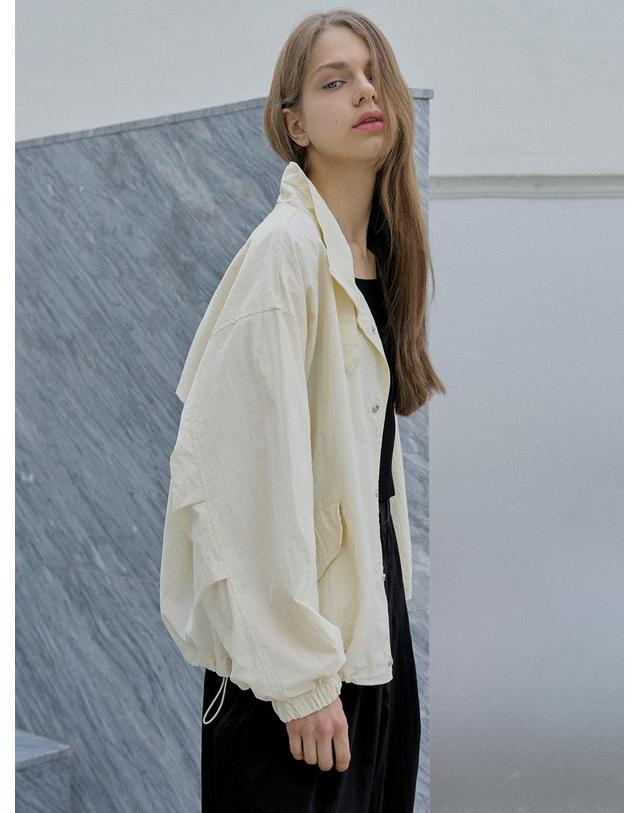 아방 Nylon Windbreakert Jumper - CREAM 착용컷